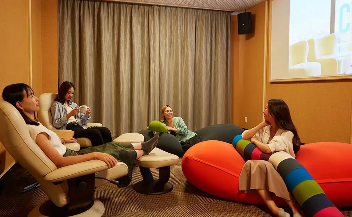 シアタールームでリラックスタイム