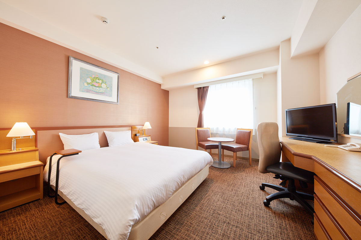 Corner Double Room｜Rembrandt Hotel Tokyo Machida
