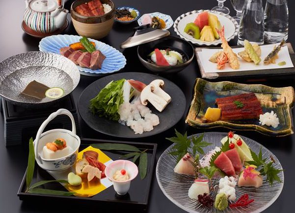 お盆限定特別コース 10,000円(税込11,000円)|個室・宴会プラン|レンブラントホテル東京町田【公式】