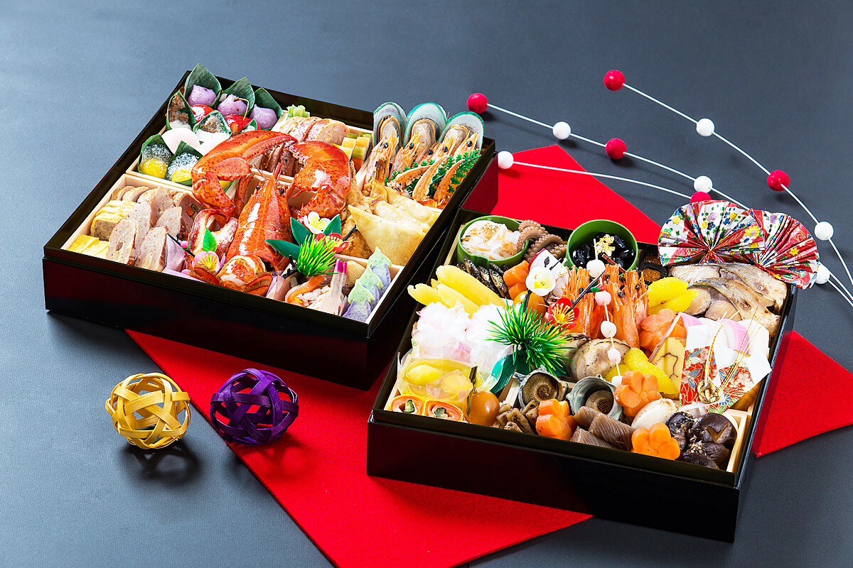 【和食・洋食 慶びの重ね】和洋折衷二段おせち|おせち料理|レンブラントホテル大分【公式】レンブラントグループホテル