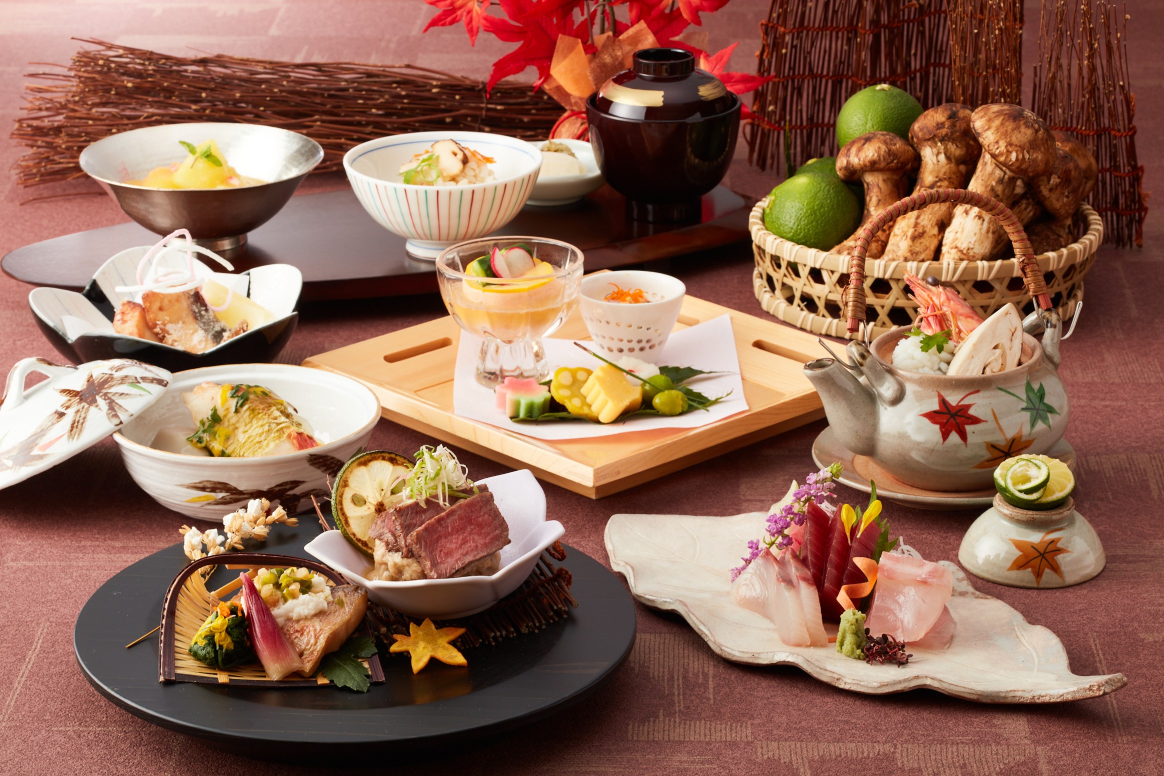 9月,10月｜30周年記念 錦秋会席｜松茸、旬魚、米沢牛。秋薫る、美食の饗宴｜18,150円(税・サービス料込)｜日本料理 四季｜レンブラントホテル海老名【公式】レンブラントグループホテル