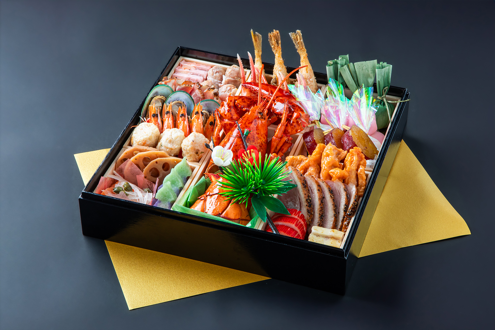【洋食 新年を寿ぎ、華やかに】洋食料理一段おせち｜ＷＥＢ注文｜レンブラントホテル大分【公式】レンブラントグループホテル