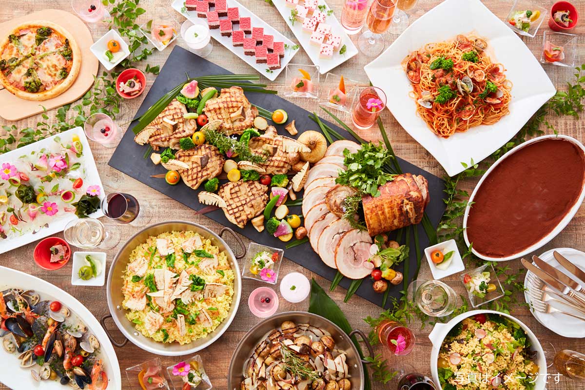 11~12月のパームツリーは、ヨーロッパフェア|ランチ・ディナー|レンブラントホテル東京町田【公式】
