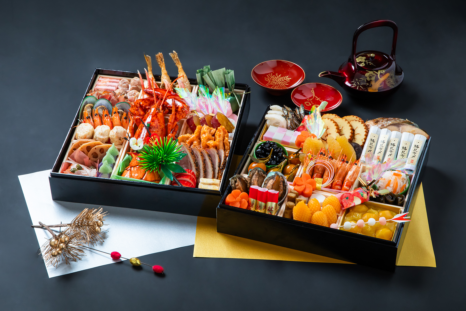【和食・洋食 慶びの重ね】和洋折衷二段おせち｜ＷＥＢ注文｜レンブラントホテル大分【公式】レンブラントグループホテル