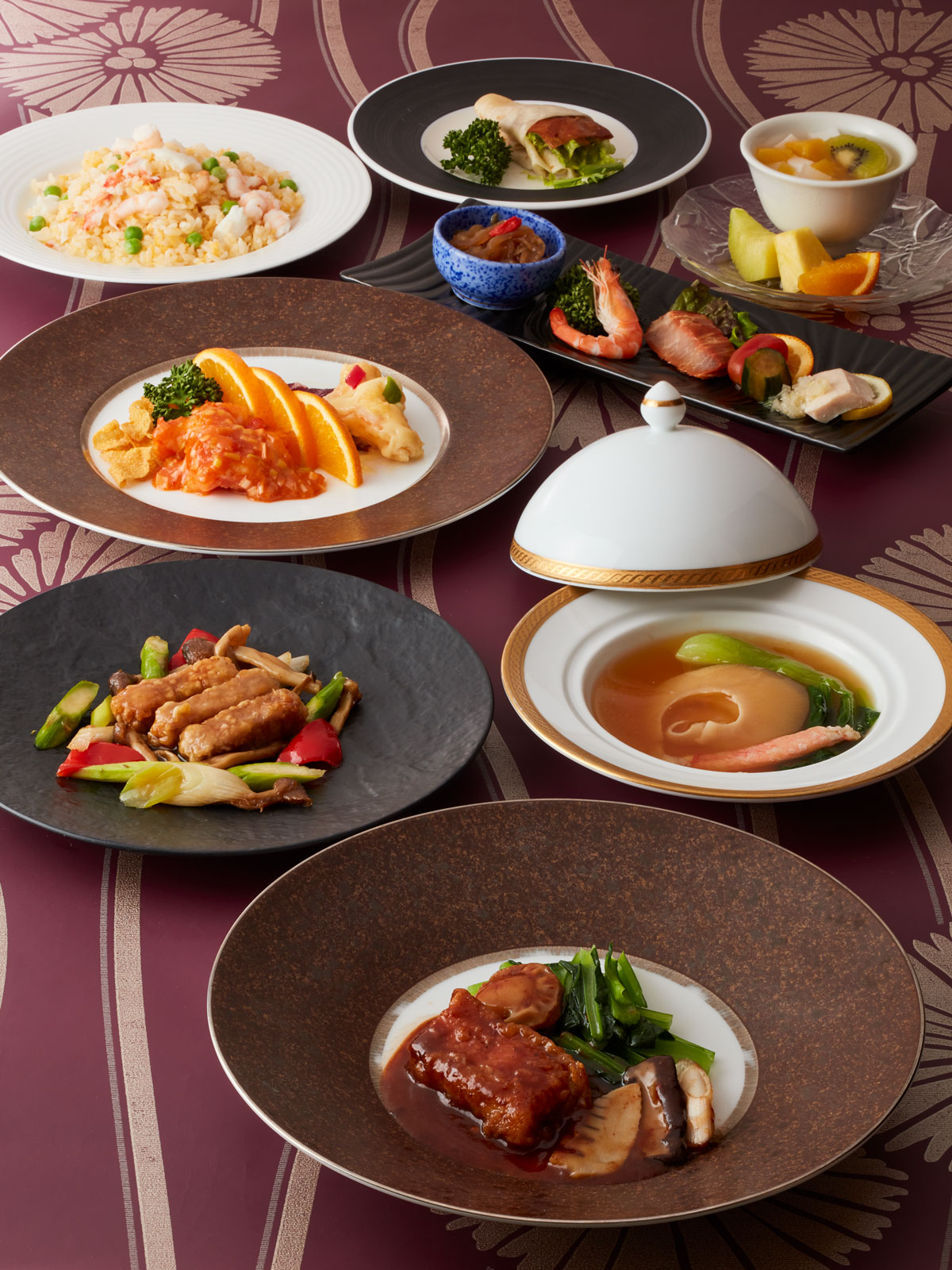 【本格コース～皇】<br>～北京ダッグや牛サーロイン・フカヒレのプレミアムコース ～</br>10,000円（税込11,000円）｜アラカルト｜レンブラントホテル東京町田【公式】