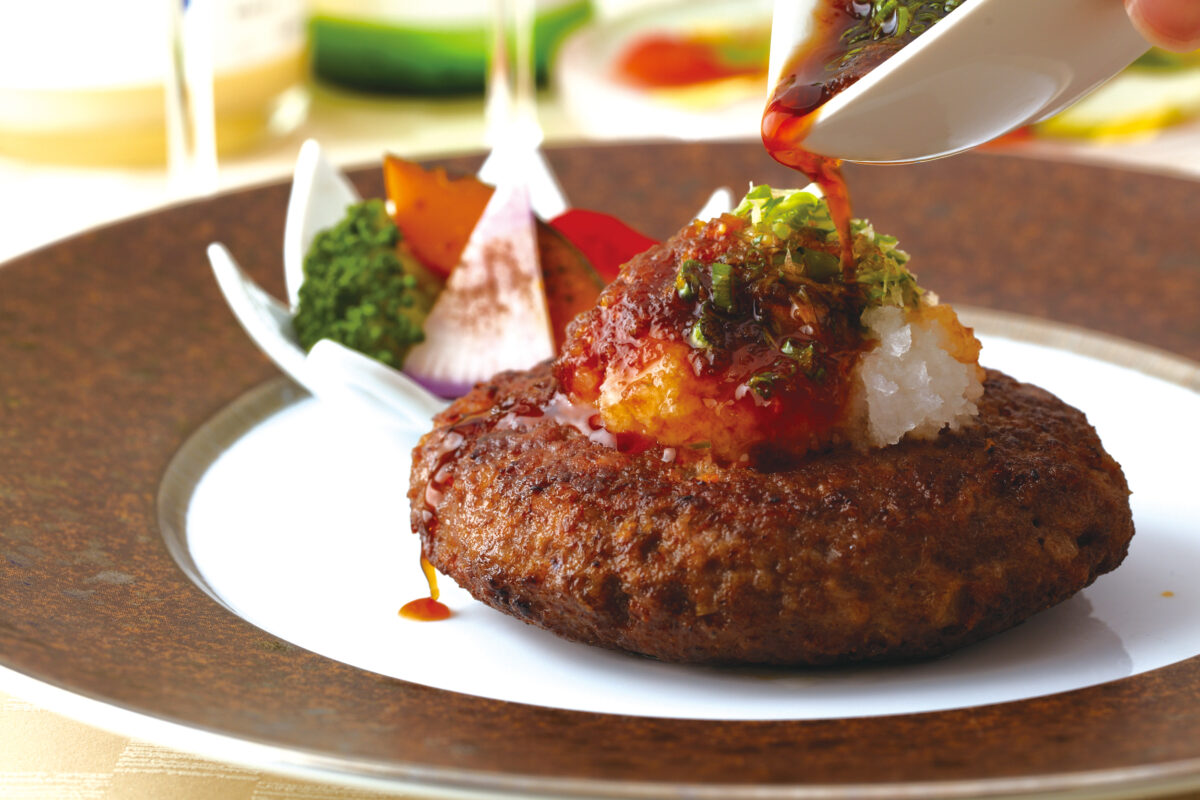 2月｜平日ランチ＆土日祝ディナー｜四季特製ハンバーグ-米沢三昧-<br>3,980円（税･サービス料込）｜季節のおすすめ｜ランチ｜レンブラントホテル海老名【公式】レンブラントグループホテル