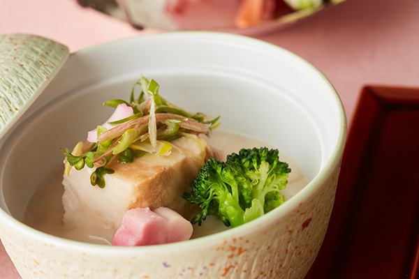 桜フェア|お花見コース|春の訪れを愉しむ<br>3月5,500円/4月5,600円(税・サービス料込)|季節のおすすめ|ランチ|レンブラントホテル海老名【公式】レンブラントグループホテル